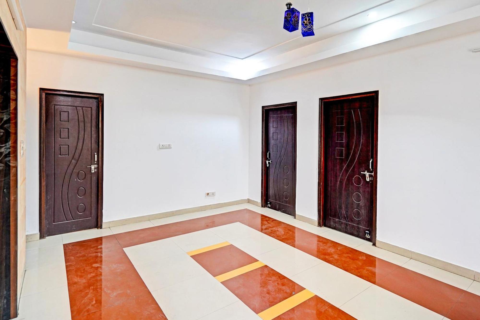 Super Hotel O Palm Dehradun Dış mekan fotoğraf