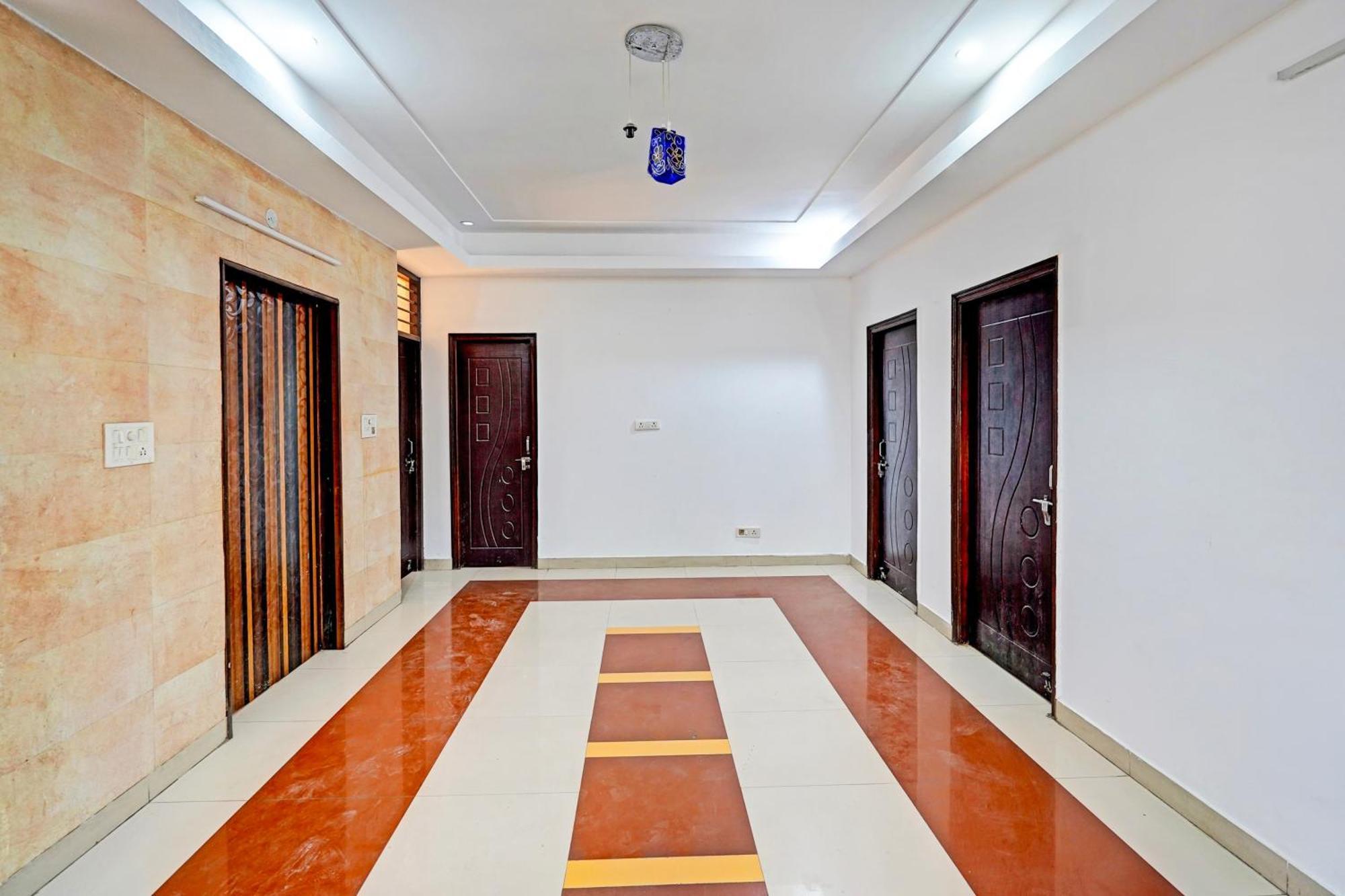 Super Hotel O Palm Dehradun Dış mekan fotoğraf