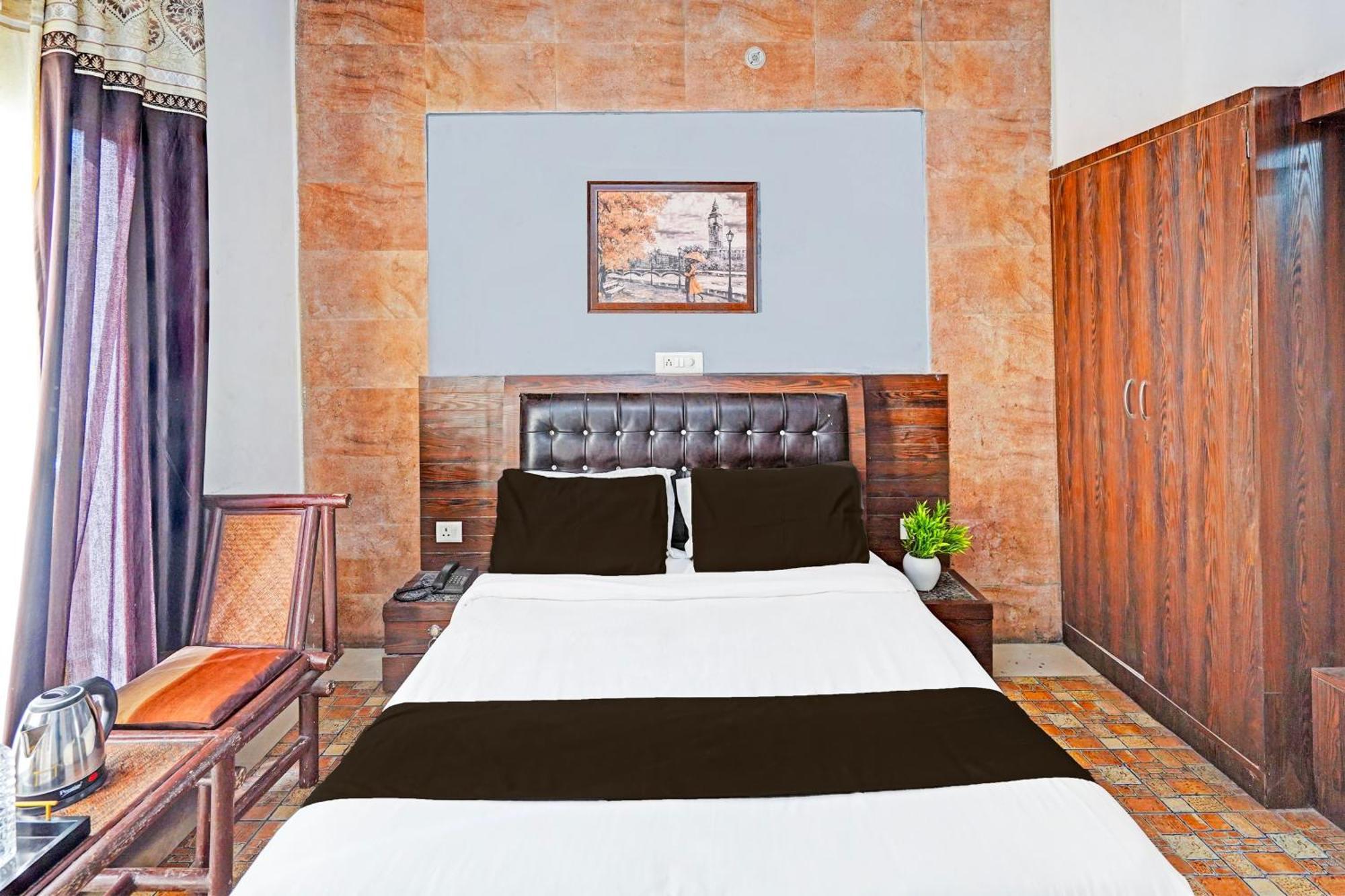 Super Hotel O Palm Dehradun Dış mekan fotoğraf